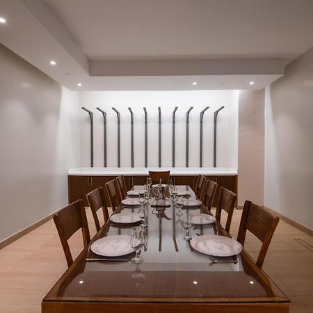 The One Hotel Resorts - Ριάντ Εξωτερικό φωτογραφία